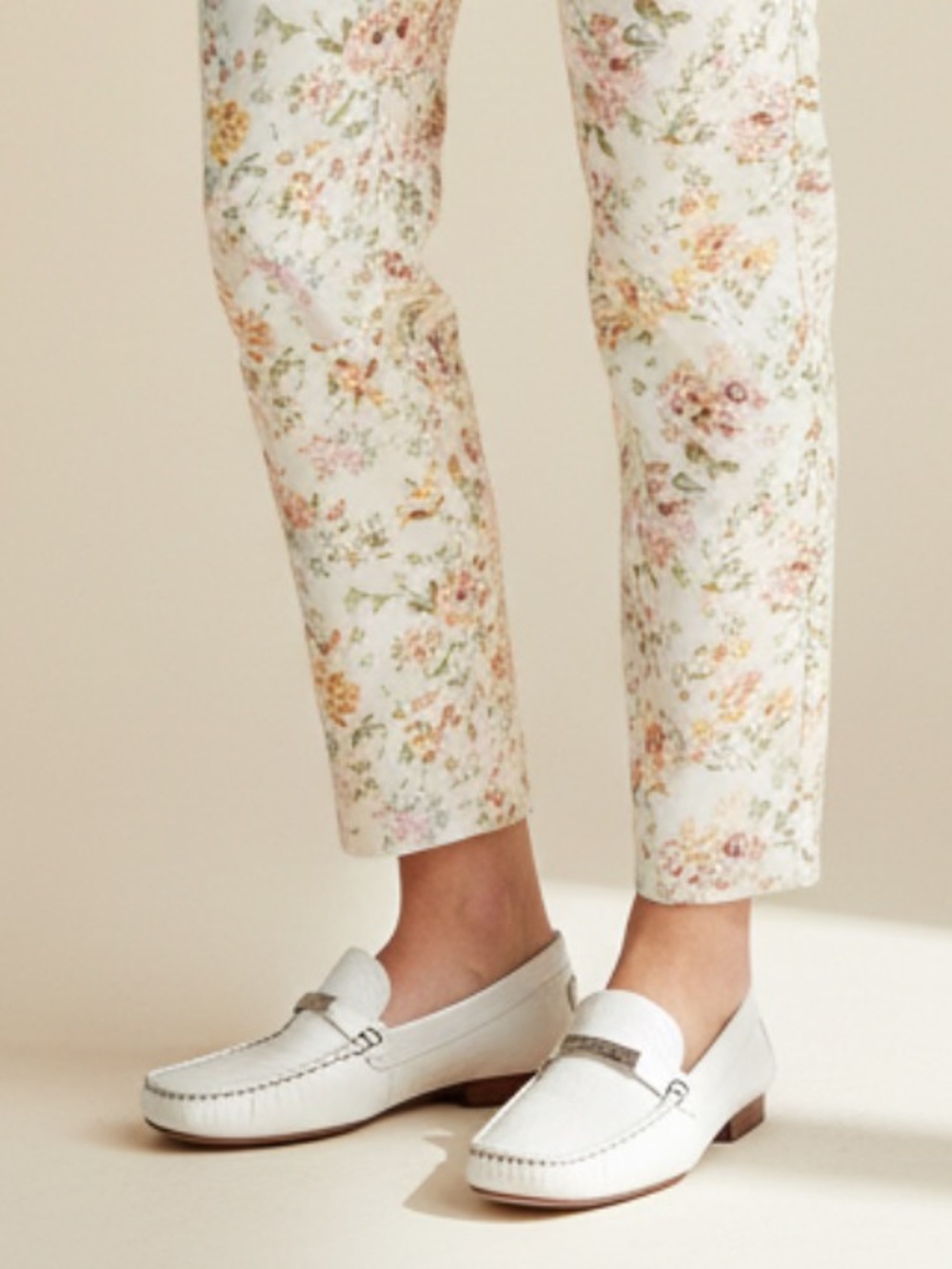 NWOT- Lauren Ralph Lauren, -Elegant White leather Loafers for Women’s